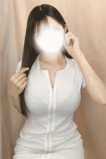 湊なぎさ