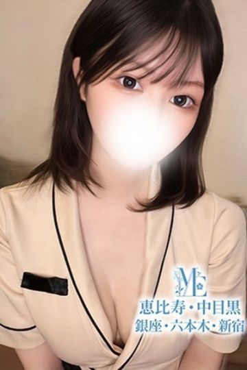 美白Fカップ美女