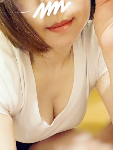 山崎かなた