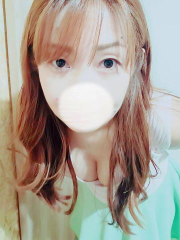 真鍋あや