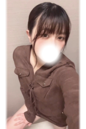 秋山ゆいな