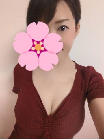 夕貴しのぶ