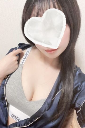 白咲なな