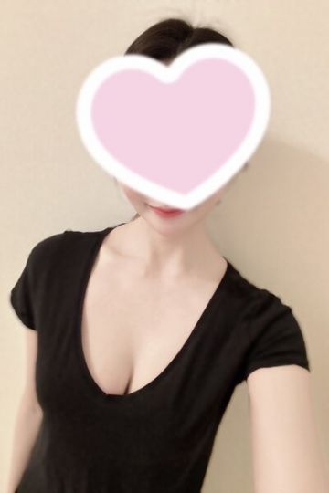 秋山みな