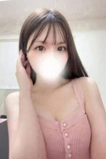 花杉みなみ