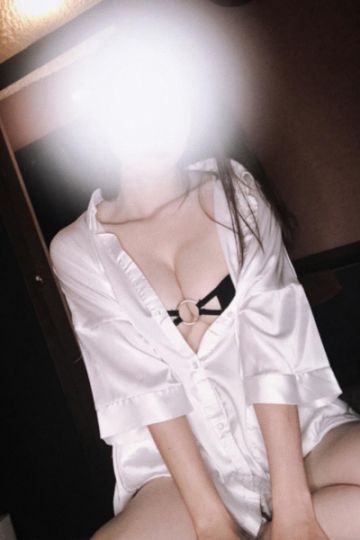 桐谷みれい