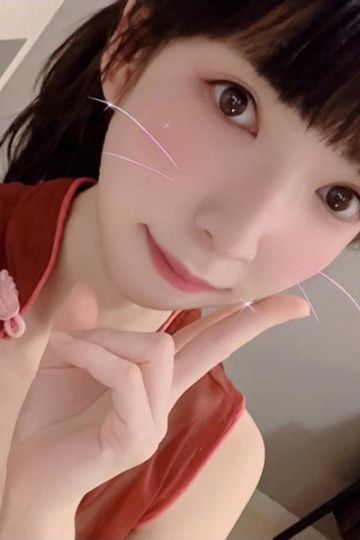 水川えみる