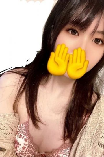松田ななみ