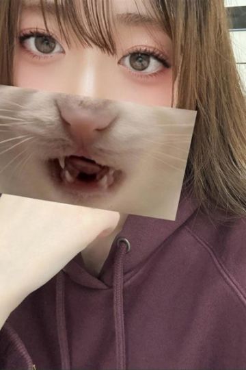 秋山ゆな