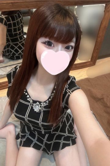 望月まゆ