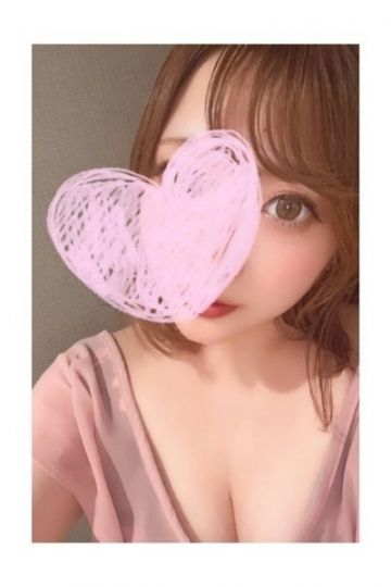 水川すみれ