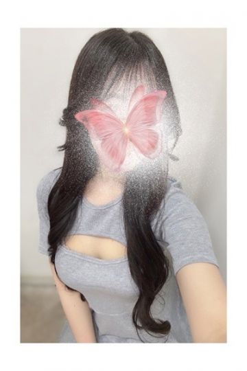 愛沢みれい