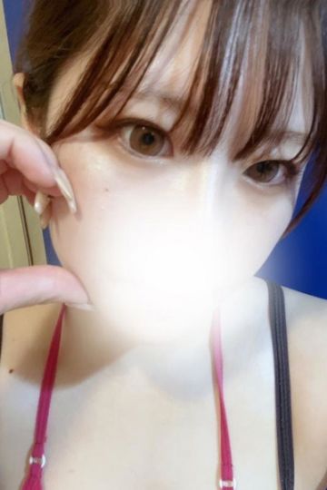 望月なな
