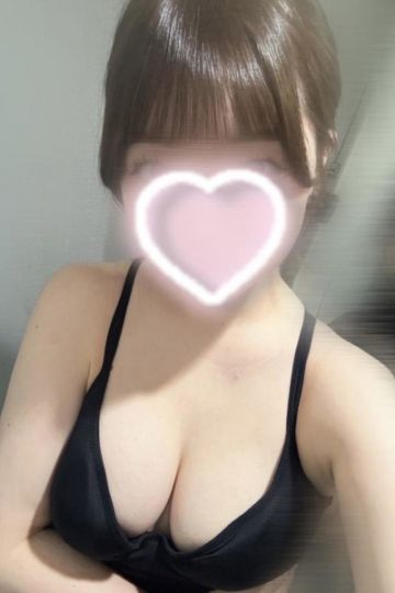世名城るな