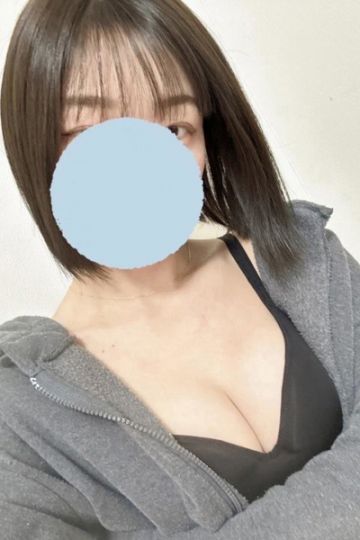 小鳥遊こはる