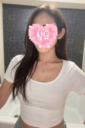 長谷川じゅんな
