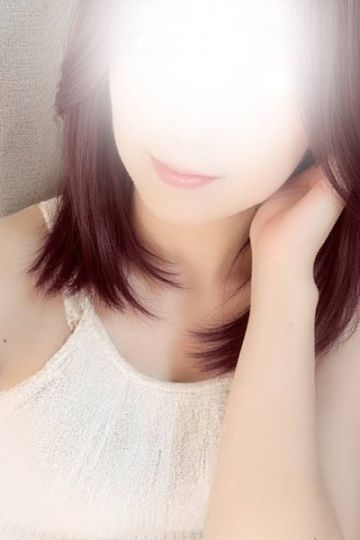白鳥ななせ