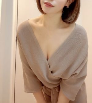 CREA（クレア）