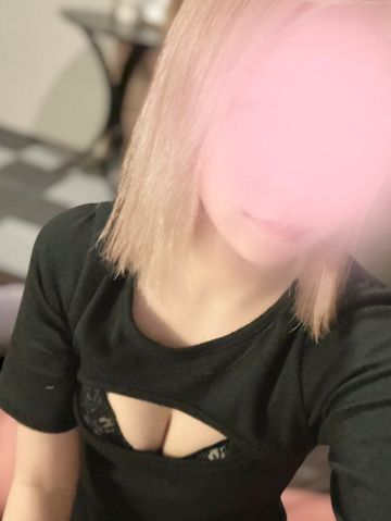 小西つばさ