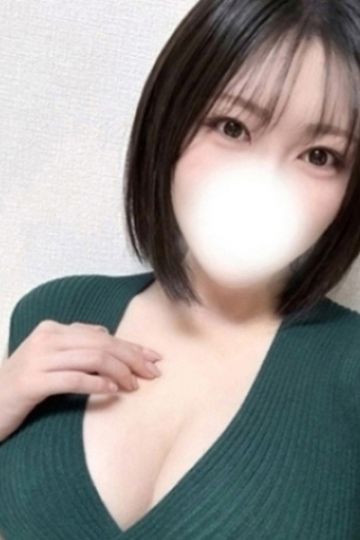 影山なお