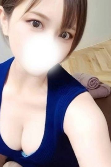奈爪かほ