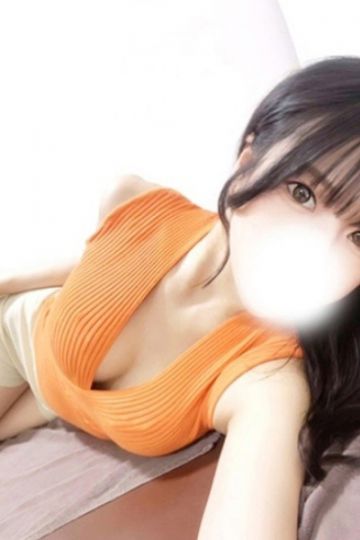 若槻あずさ