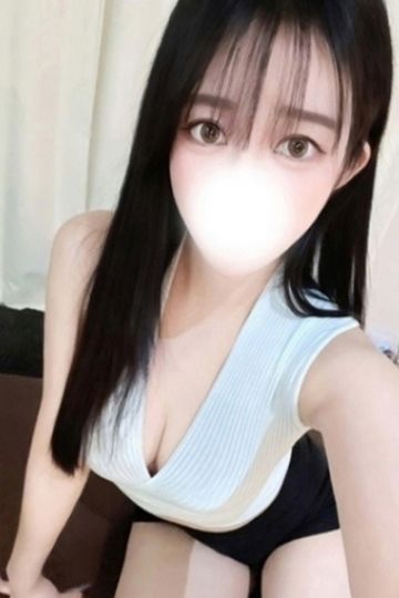 会田もなみ