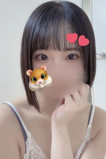 椎名　りさ