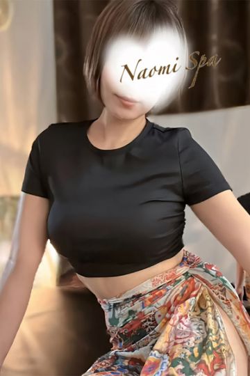平井まりな