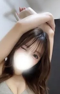 小鳥遊りな