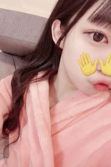 みい