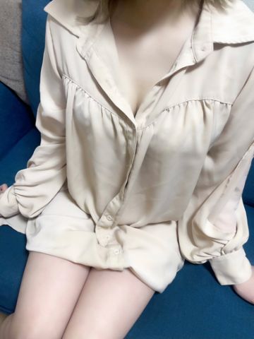 卯月　ゆに