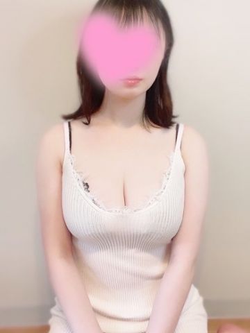 安達もも
