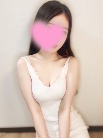 花里あんな