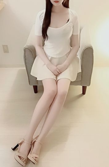 桃谷まゆ