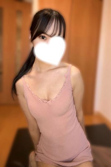 桜井れな