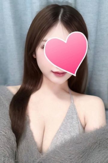 加賀谷ゆりな