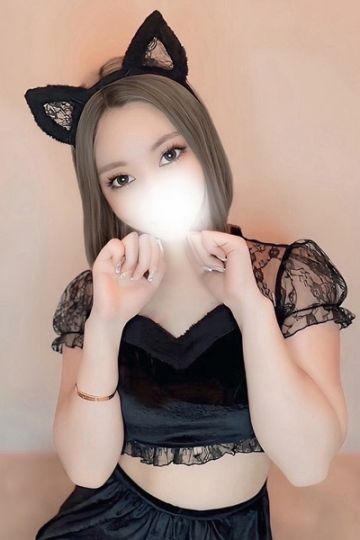 小泉リサ