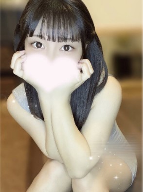 雛乃とうか