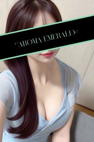水原ちあき