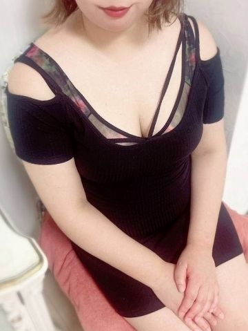 西川まゆみ