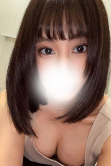 白咲あいな