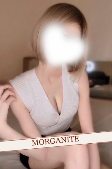 荻野まい