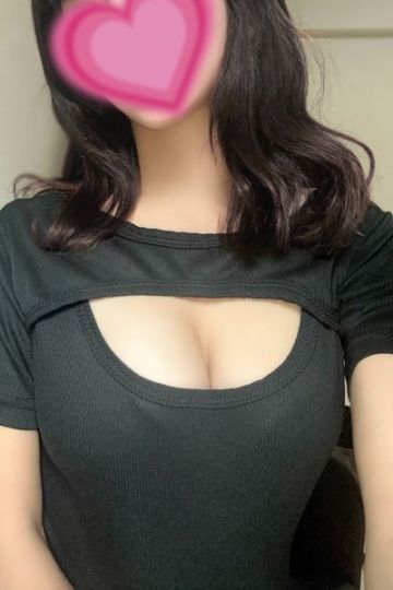 東條 なな