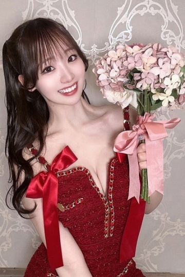 夢乃ひかる