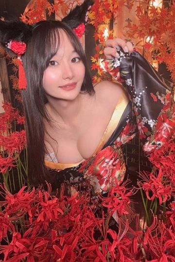 都築ひとみ
