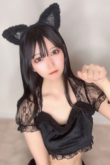 白井ゆりな