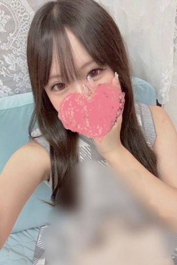 えみりあ