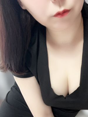 白咲あすか