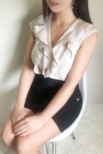 天野あゆみ